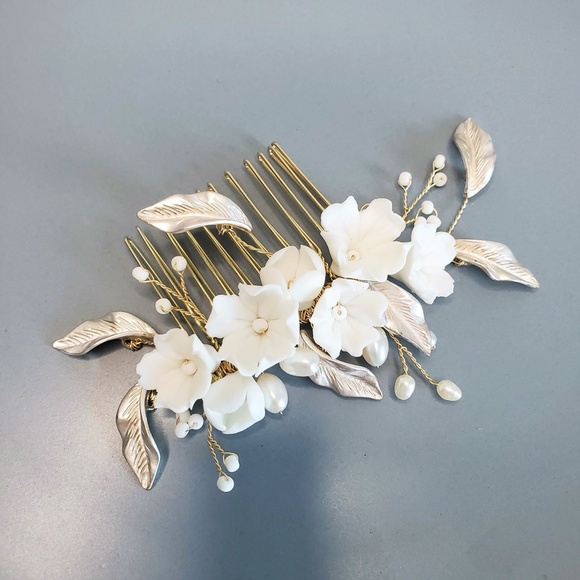 NEW Ceramic Floral comb Bridal White headp…